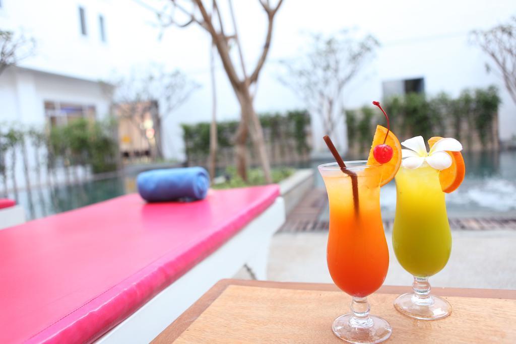 The Frangipani Living Arts Hotel And Spa Phnom Penh Esterno foto